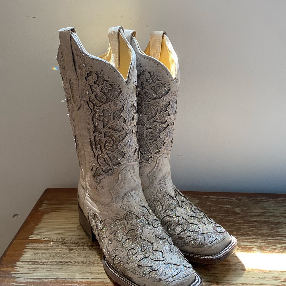Corral Glittering Silver Western Boots